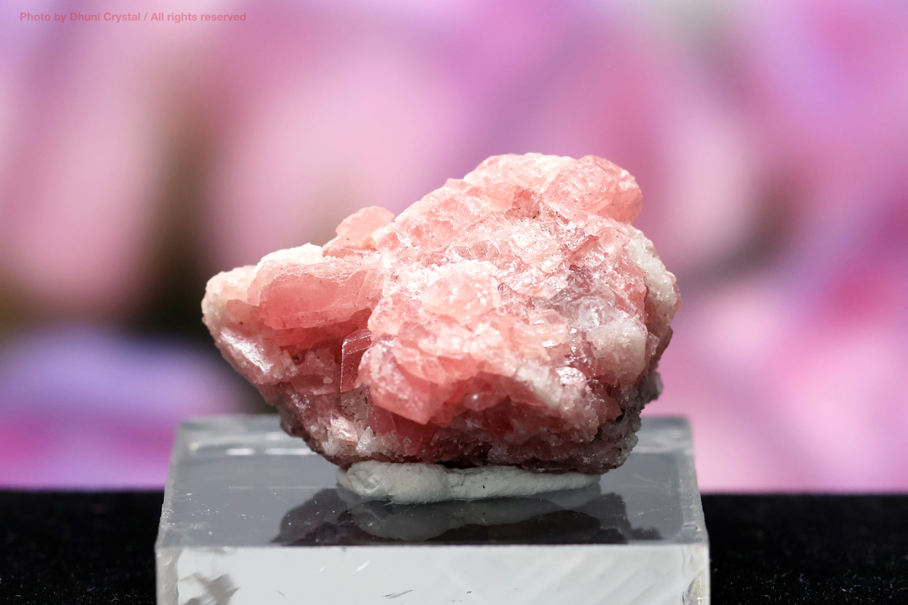 インカローズ 天然石 愛と情熱を象徴するロードクロサイト