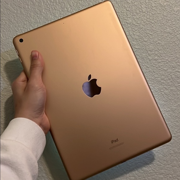 Apple | Tablets & Accessories | Ipad 8th Generation 32 Gb Rose