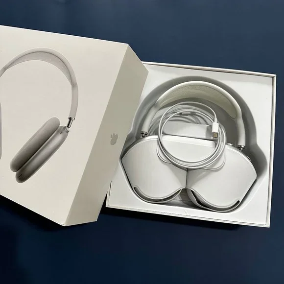 Apple | Headphones | Apple Airpods Max In Silver | Poshmark