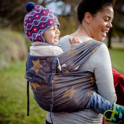 簡単装着で快適な抱っこやおんぶができるおしゃれな抱っこひも
