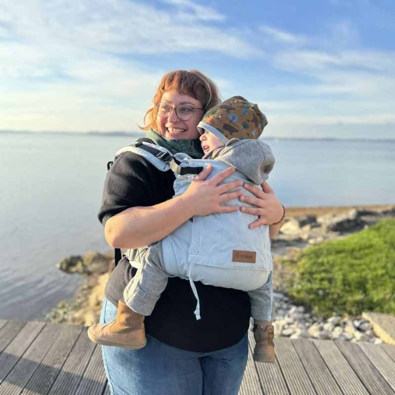 5歳まで使える抱っこ紐 ディディフィックストドラー | オーシャン