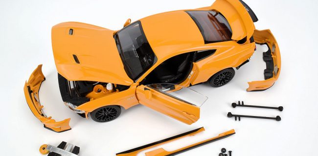 REVIEW: Diecast Masters Ford Mustang GT • DiecastSociety.com