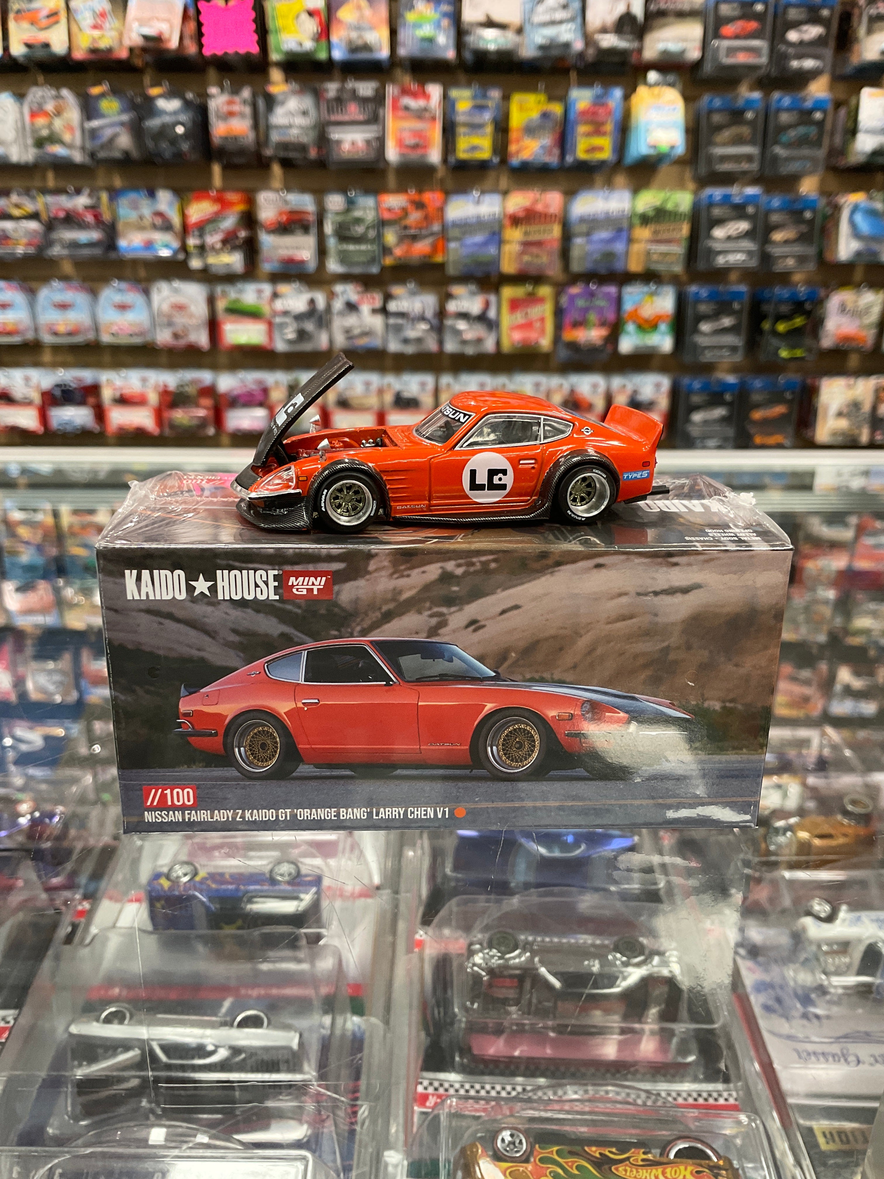 Kaido House 100 Nissan FairLady Z Kaido GT Orange Bang Larry Chen