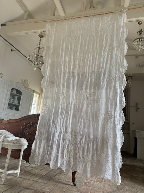 フランスアンティーク コーネリー 刺繍 カーテン アンティークコーネ