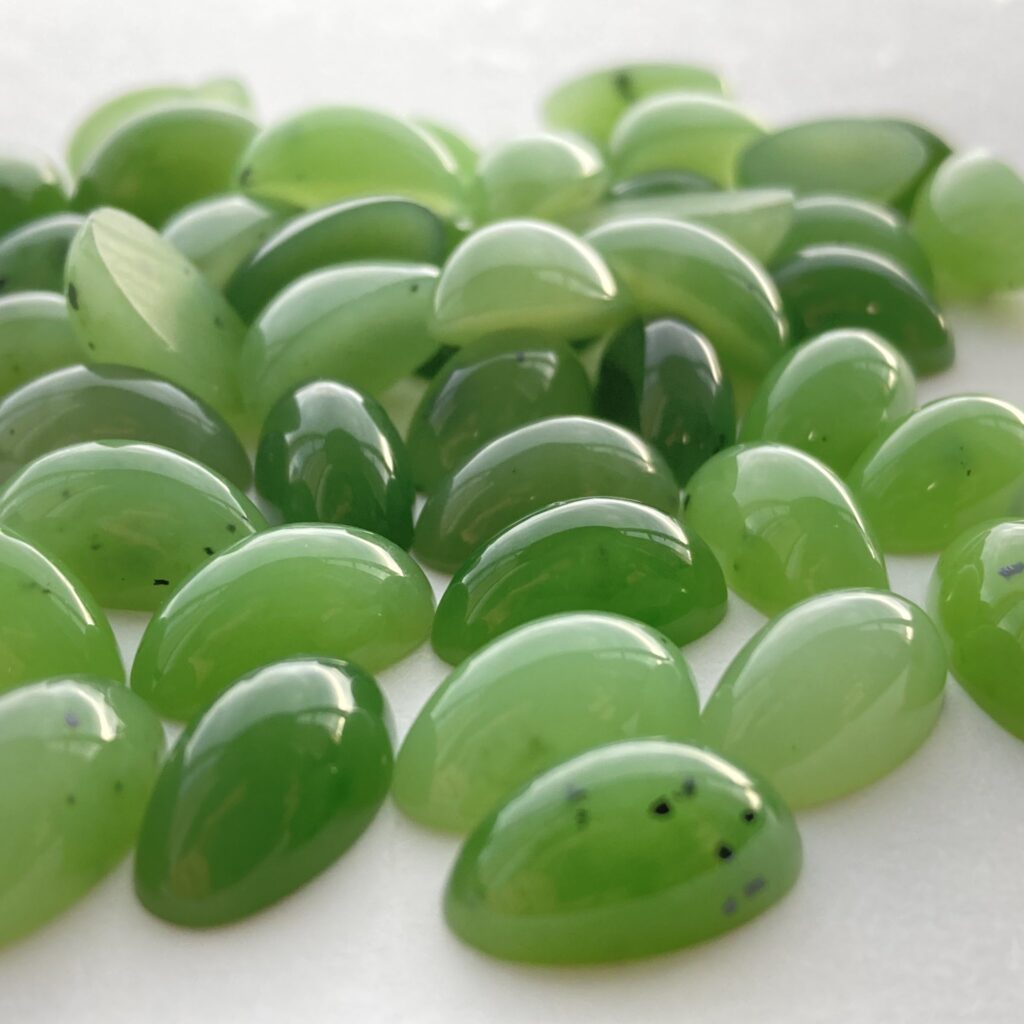 ネフライト | differencee（ディファレンシー）公式