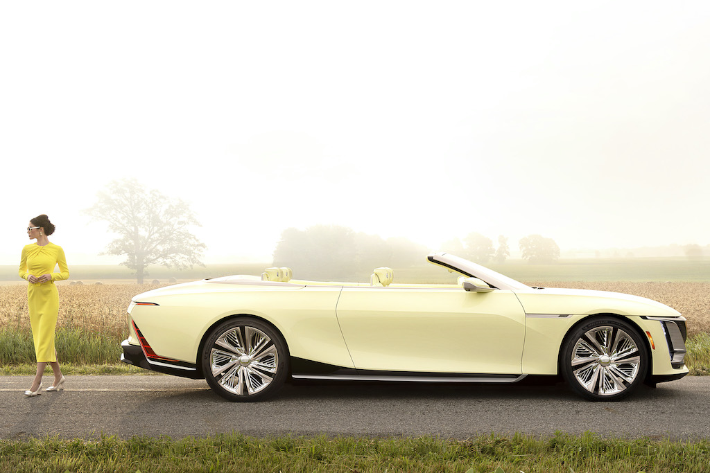 アメリカ・ゴールデンエイジのボディカラーで生まれたキャデラックの