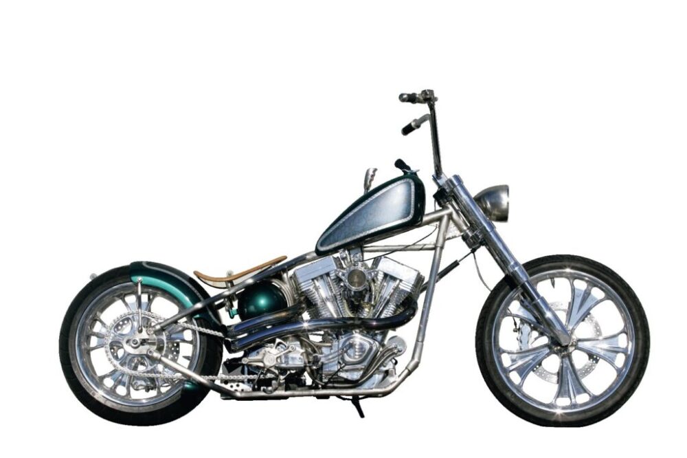 一度廃れ2000年代に復活。時代の究極を目指す現代のチョッパーに求める