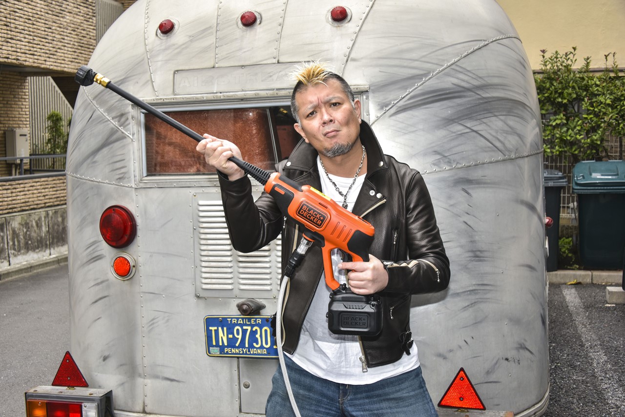 いつでもどこでも高圧の水をぶっ放せる！ BLACK+DECKERの高圧ハンディ