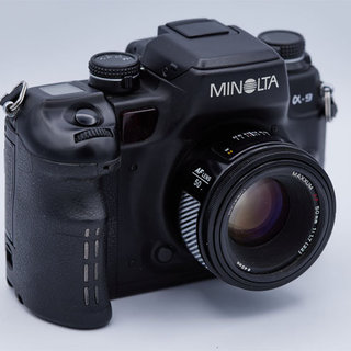 ミノルタ「α-9」は登場が遅すぎた名機 - デジカメinfo