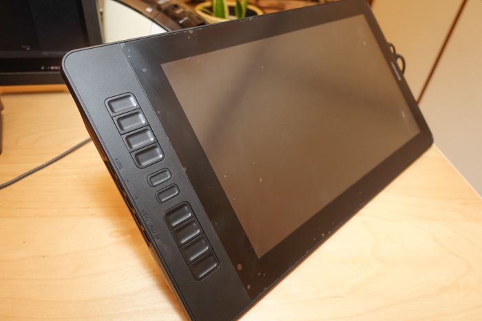 格安液タブ GAOMON 15.6インチIPS HD液晶ペンタブを買ってみた