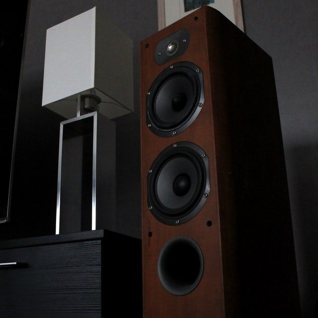 TEAC「AI-301DA-Z」の機能レビューとおすすめのスピーカー | DiGiMONO