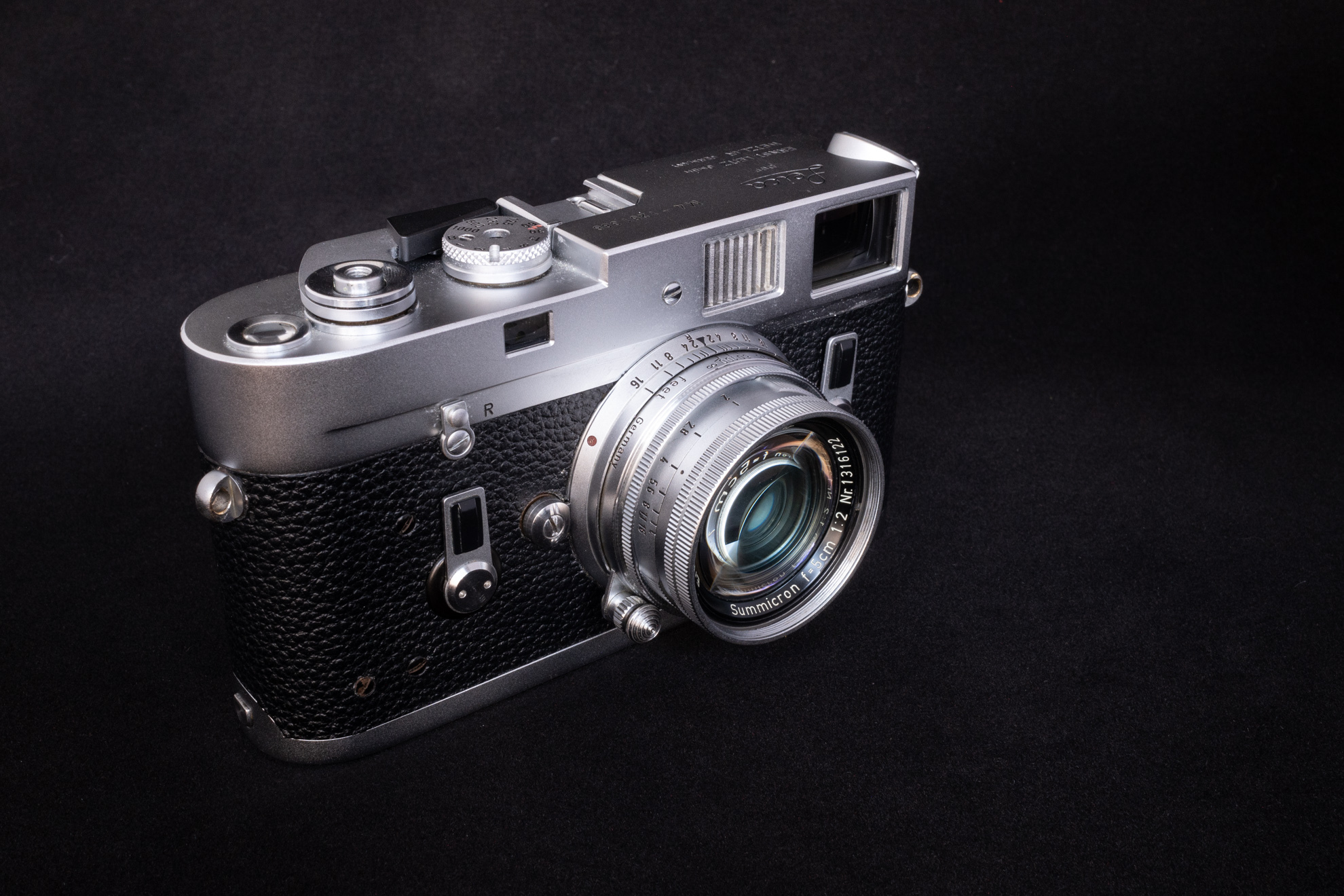 LEICA M4 ◇レビュー 外観編◇ | デジタル試しうち