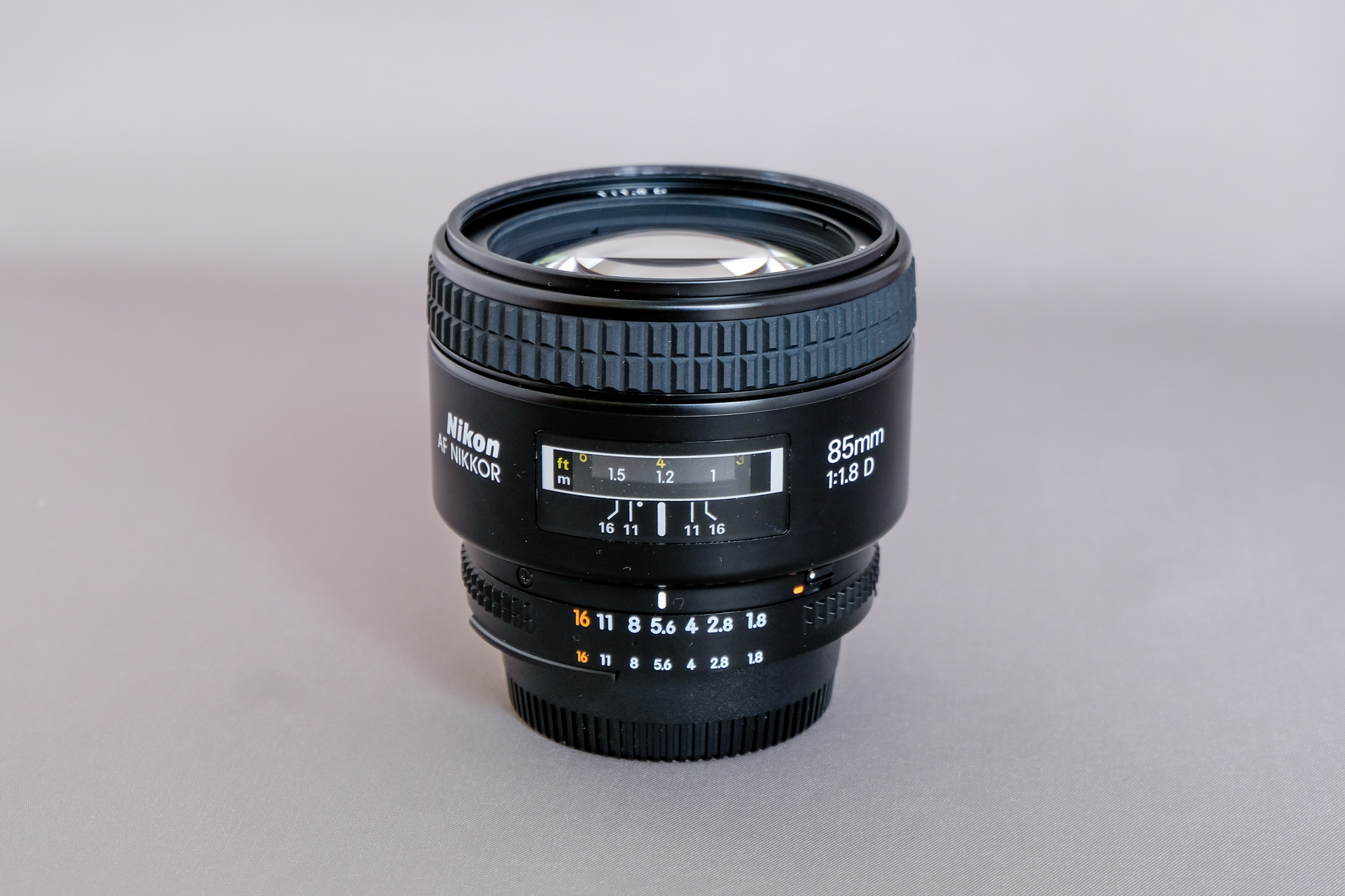 Nikon AI AF Nikkor 85mm f/1.8D ◇レビュー◇ | デジタル試しうち