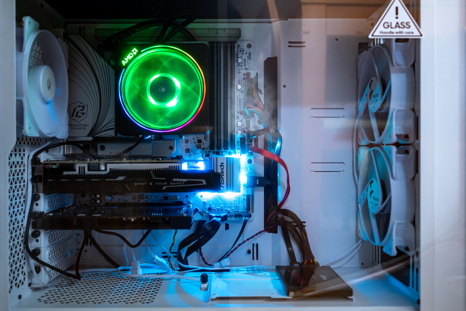 12年ぶりに自作PCを新調する件 その3 組立編 | デジタル試しうち