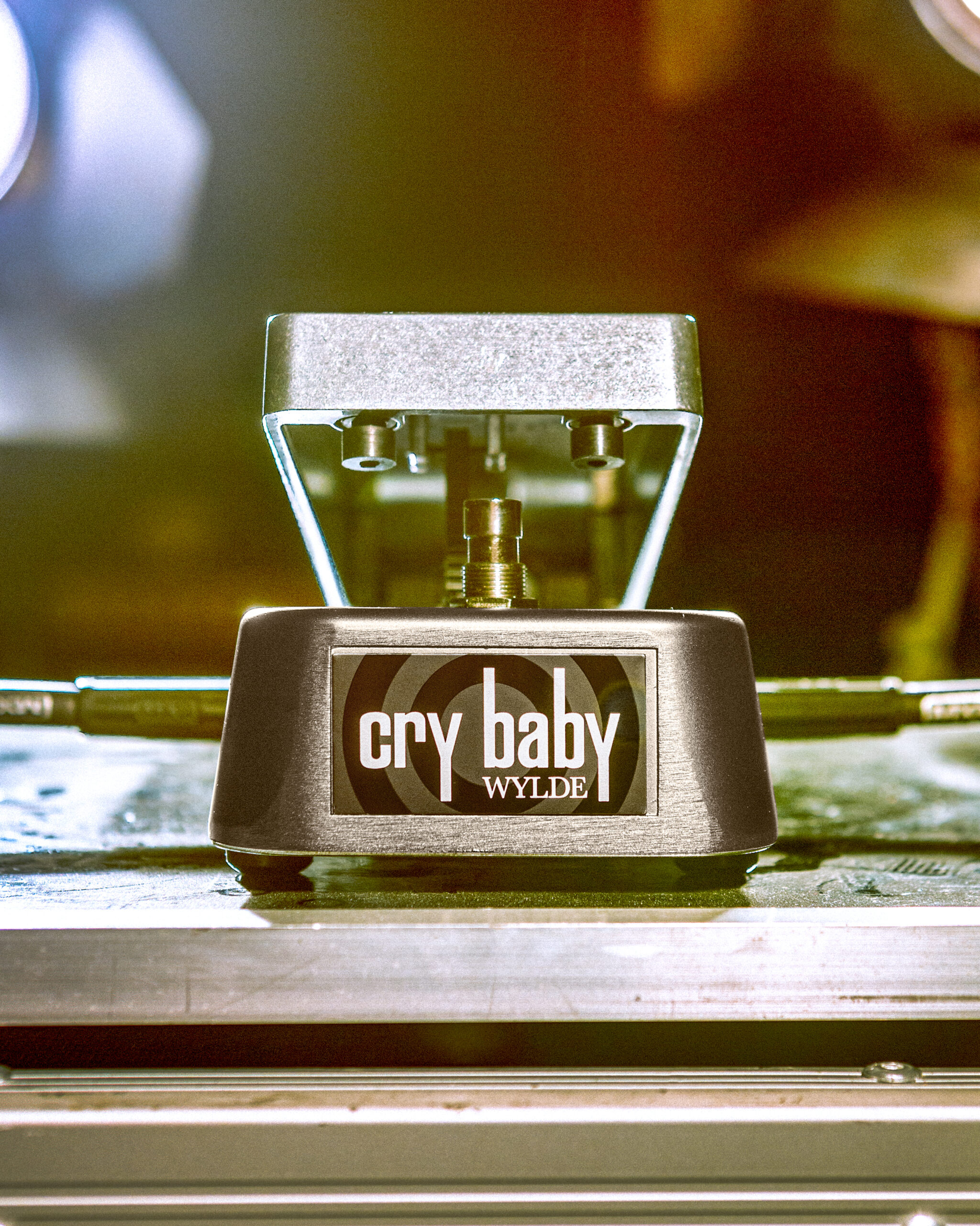 JIM DUNLOP×ザック・ワイルド コラボ20周年記モデルが発売。