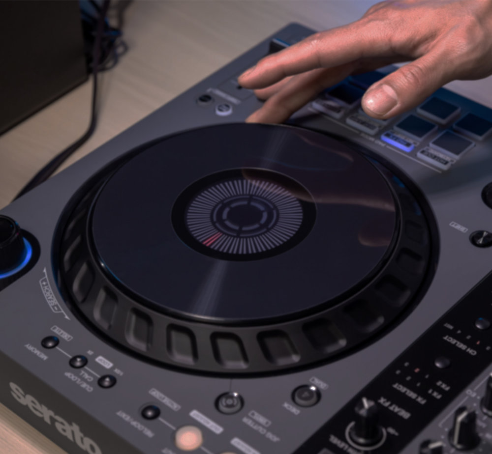 Pioneer DJのDJコントローラー「DDJ-FLX6-GT」が登場！