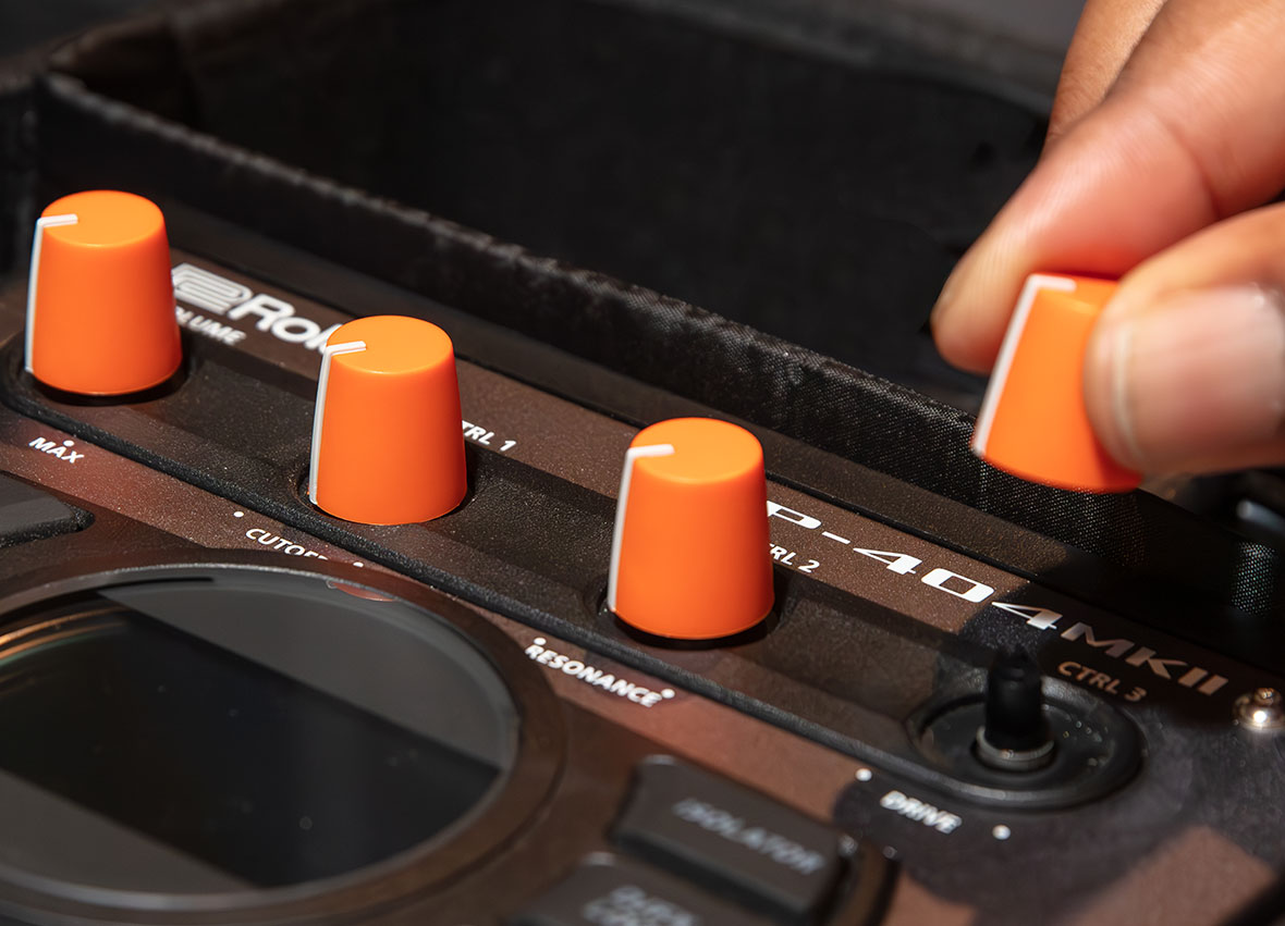 ROLAND（ローランド）のサンプラーSP-404シリーズ専用に設計された