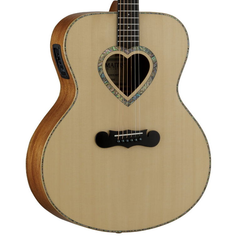 ZEMAITISのハート型サウンドホールのエレアコに新たに3機種発売