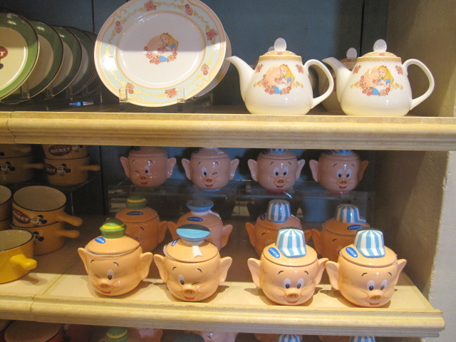 レトロ☆ 三匹の子ぶた 陶器 オルゴール ディズニー レトロ☆ 三匹の子