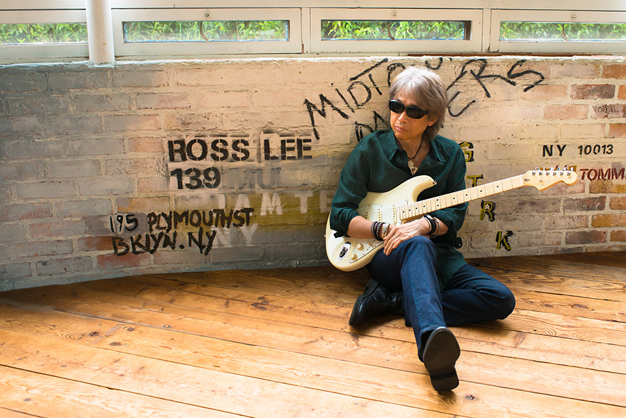 浜田省吾、2021年カレンダー＆シングル「MIRROR / DANCE」グッズ販売