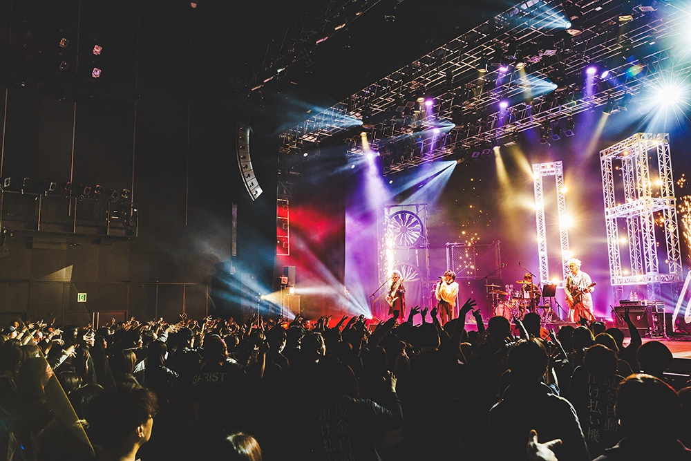 cali≠gari、駆け抜けた4ヶ月間の『TOUR 18』が終着点へ！EX THEATER