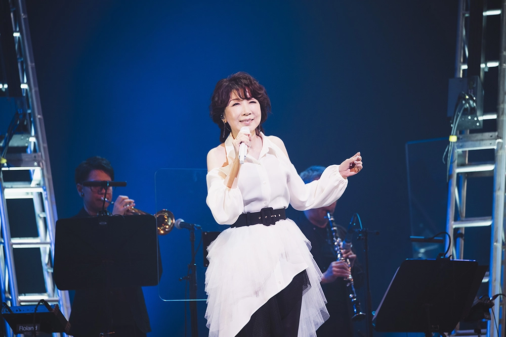 伊藤 蘭、“一夜限りのプレミアム・ライブ” ライブレポート ソロ
