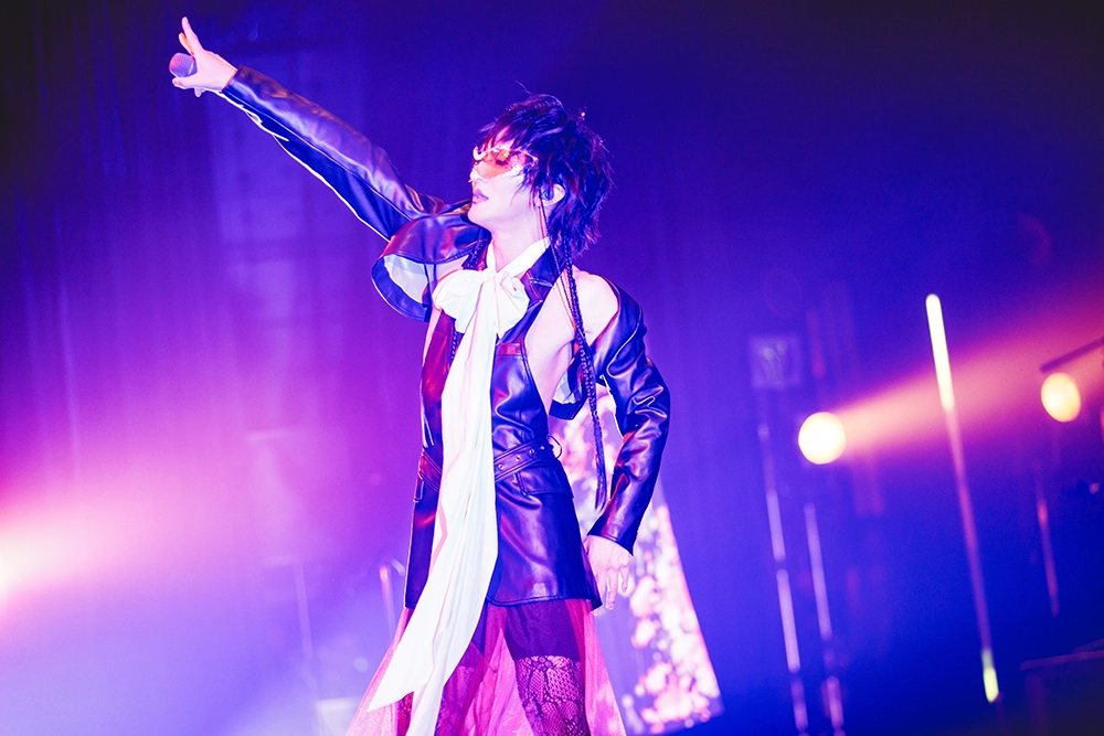 cali≠gari TOUR17 ＠LINE CUBE SHIBUYA(渋谷公会堂)｜ライブ現場通信