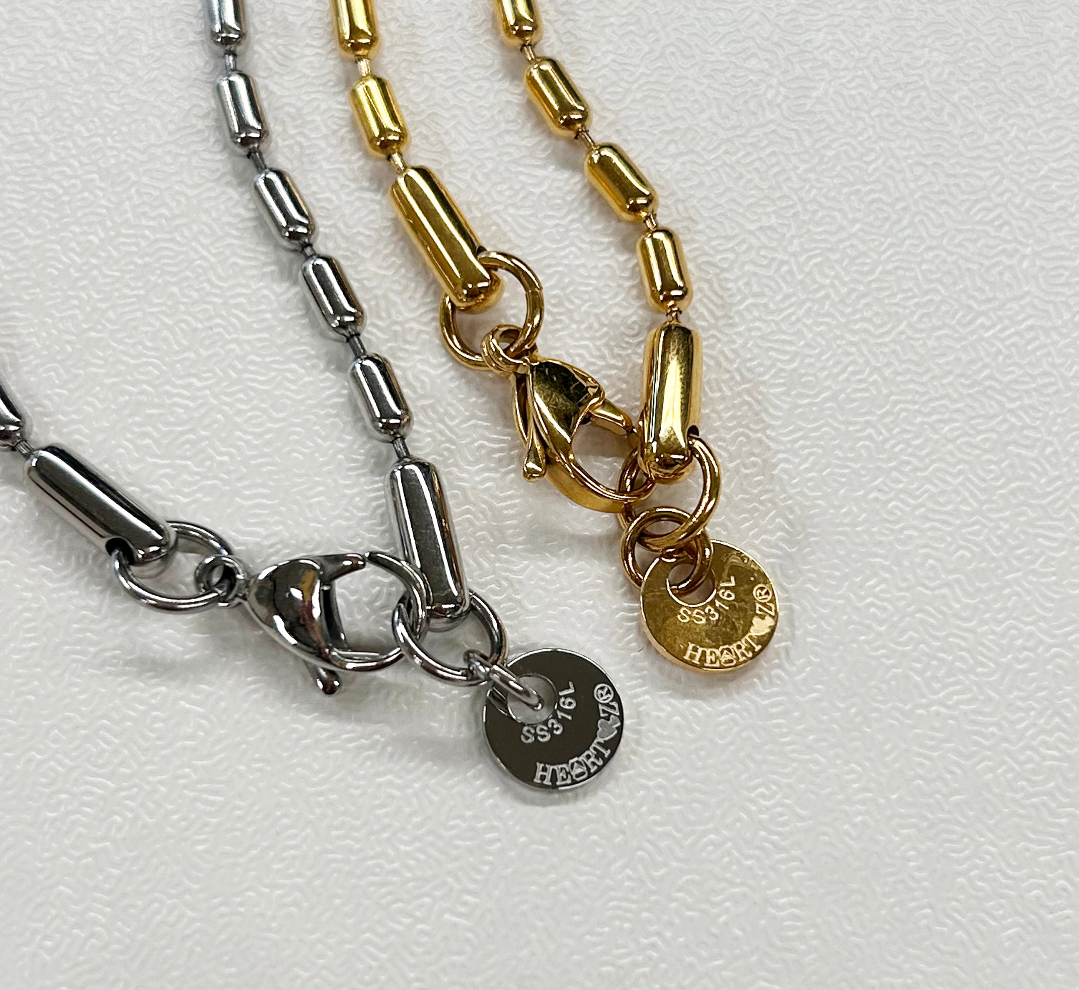 メタリックネックレスⅡ 2024 – DisMoi