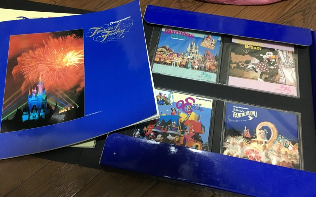 パーク開業当時からの音楽を収録！「東京ディズニーリゾート Treasures