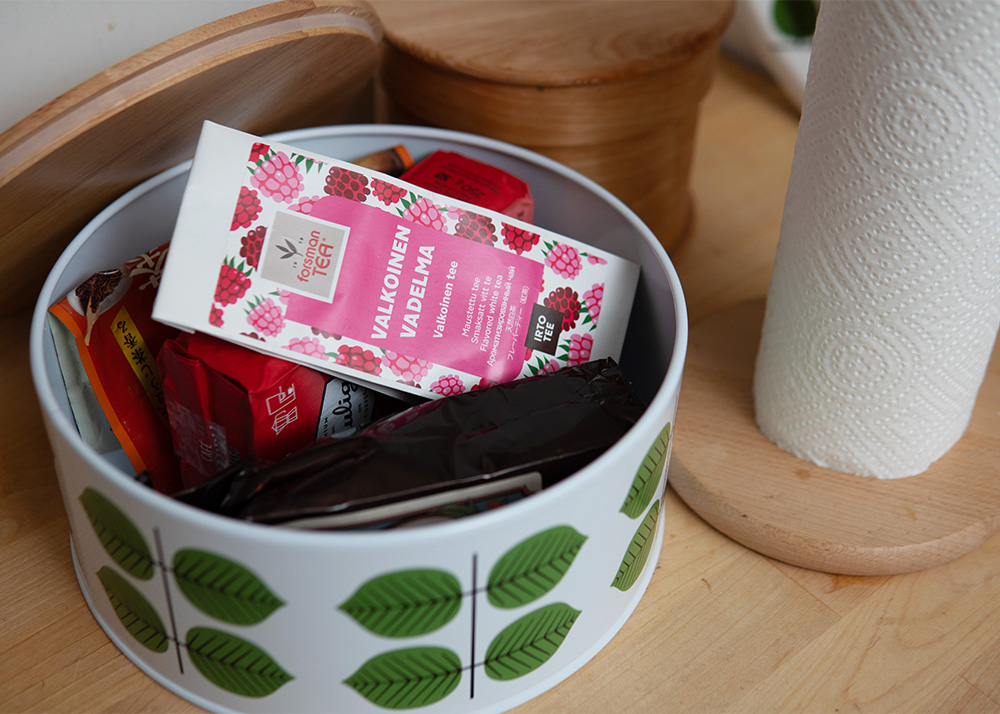 北欧レトロ名作】容量たっぷりで便利！木製蓋つきキャニスター缶