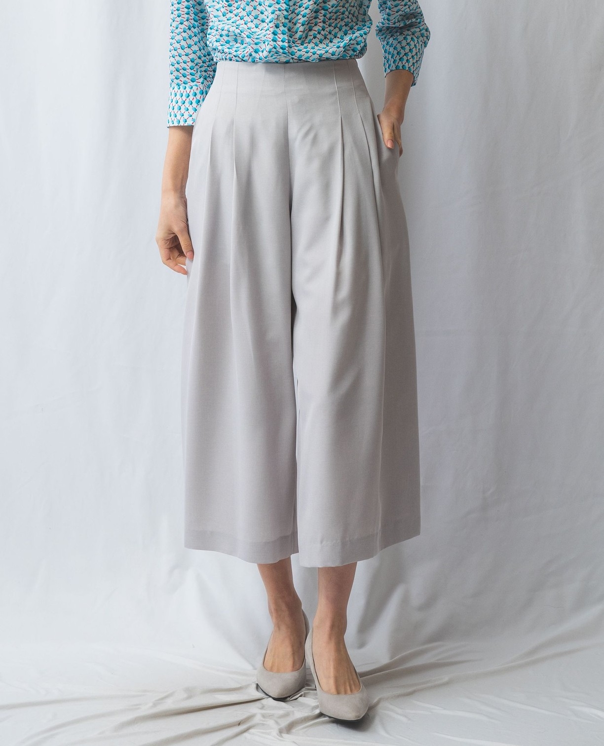 ファビアナフィリッピ ワイドパンツ オーバーサイズ XS ライトグレー