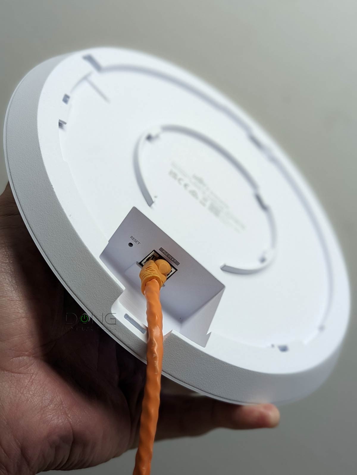 Ubiquiti U6 Enterprise: A Fine Wi-Fi 6E AP | Dong Knows Tech