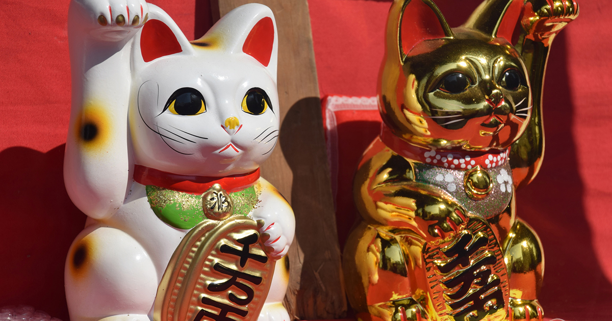 招き猫」を外国人に説明できますか？ | 英語は3語で伝わります