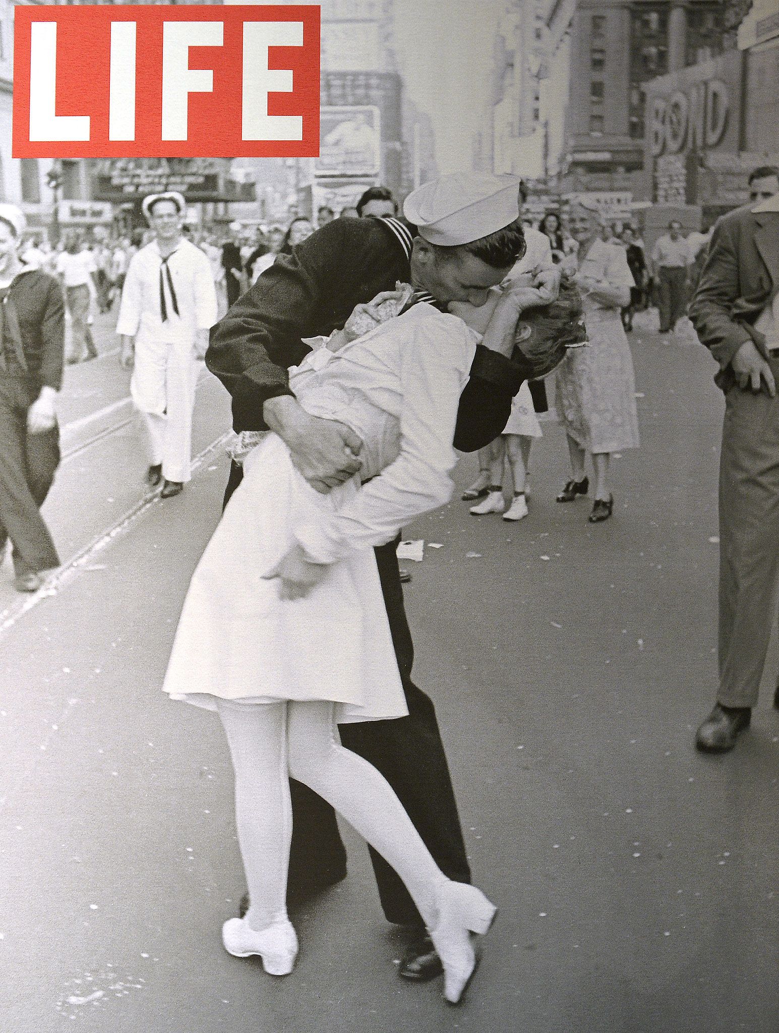 勝利のキス 掲載誌現物 【希少洋書】LIFE Magazine 1945年8月 勝利の