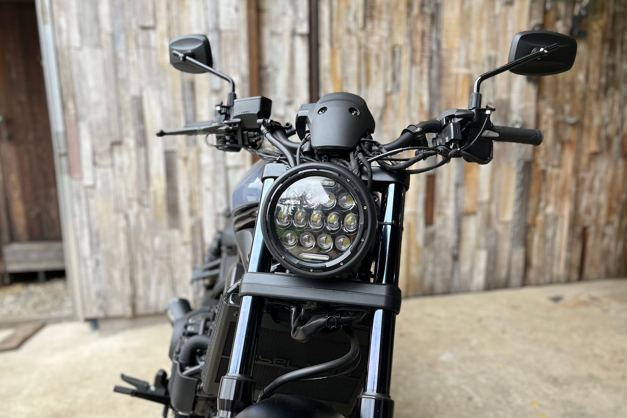 レブル250 500 ヘッドライト 縦目 LED2灯化 Javi Motor レブル250 500