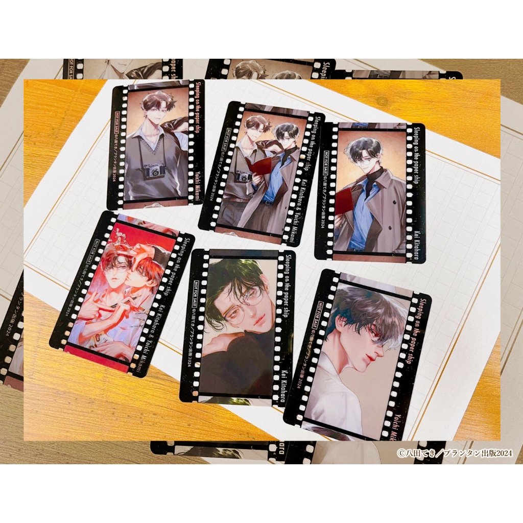 現貨】八田てき紙の舟で眠る在紙船中入眠POP UP SHOP 壓克力立牌／繪卡