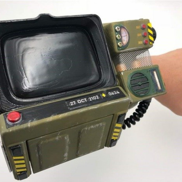 3D Printable Fallout 76 Pip-Boy 2000 Mk VI by Ryan Khoo