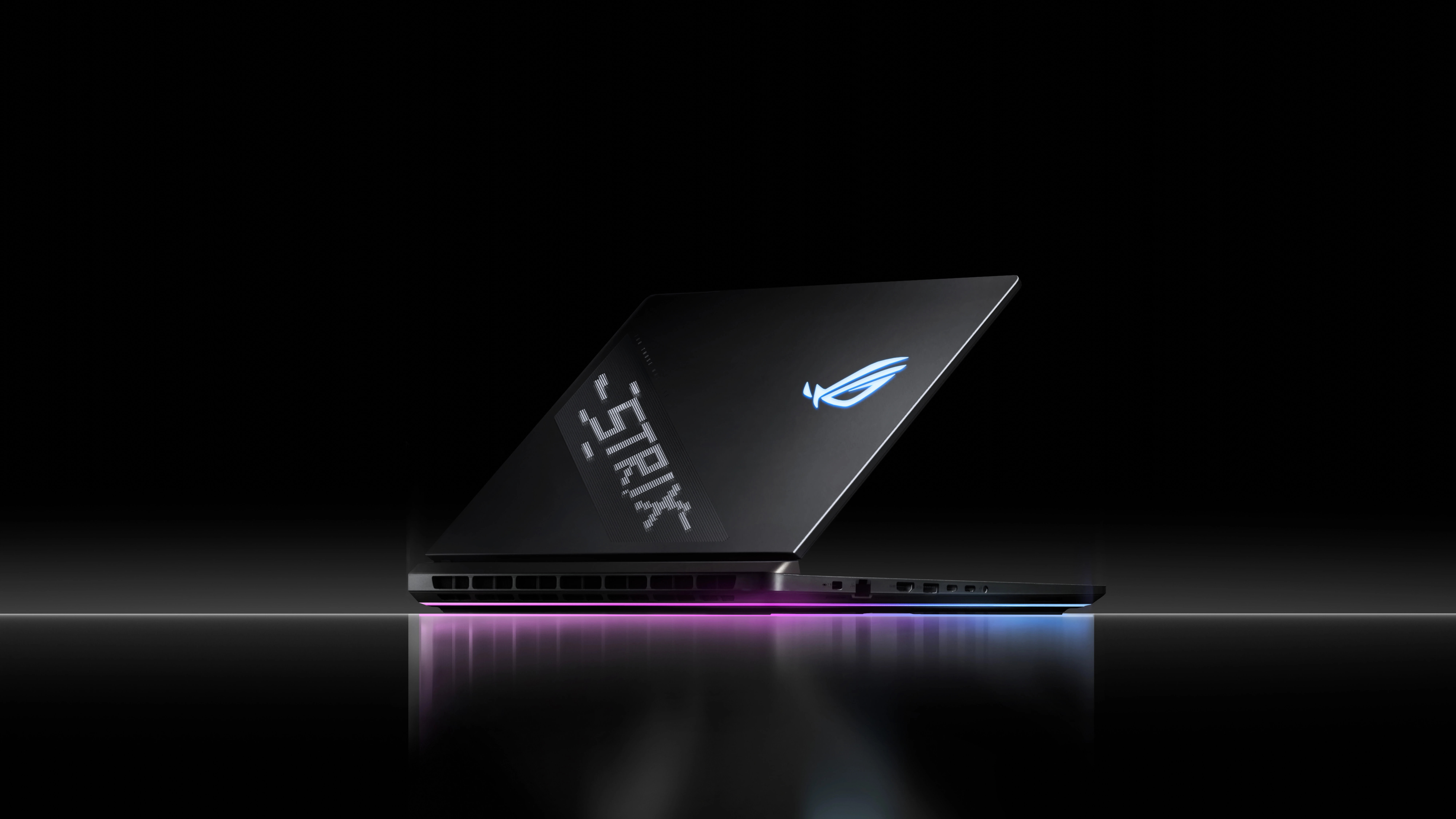 ROG Strix SCAR 18 (2025) G835 | ノートパソコン | ROG 日本