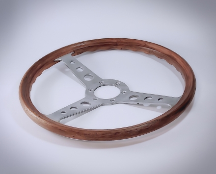 私的なウッド・ステアリングの話 vol.6 ビンテージMOMO 後編