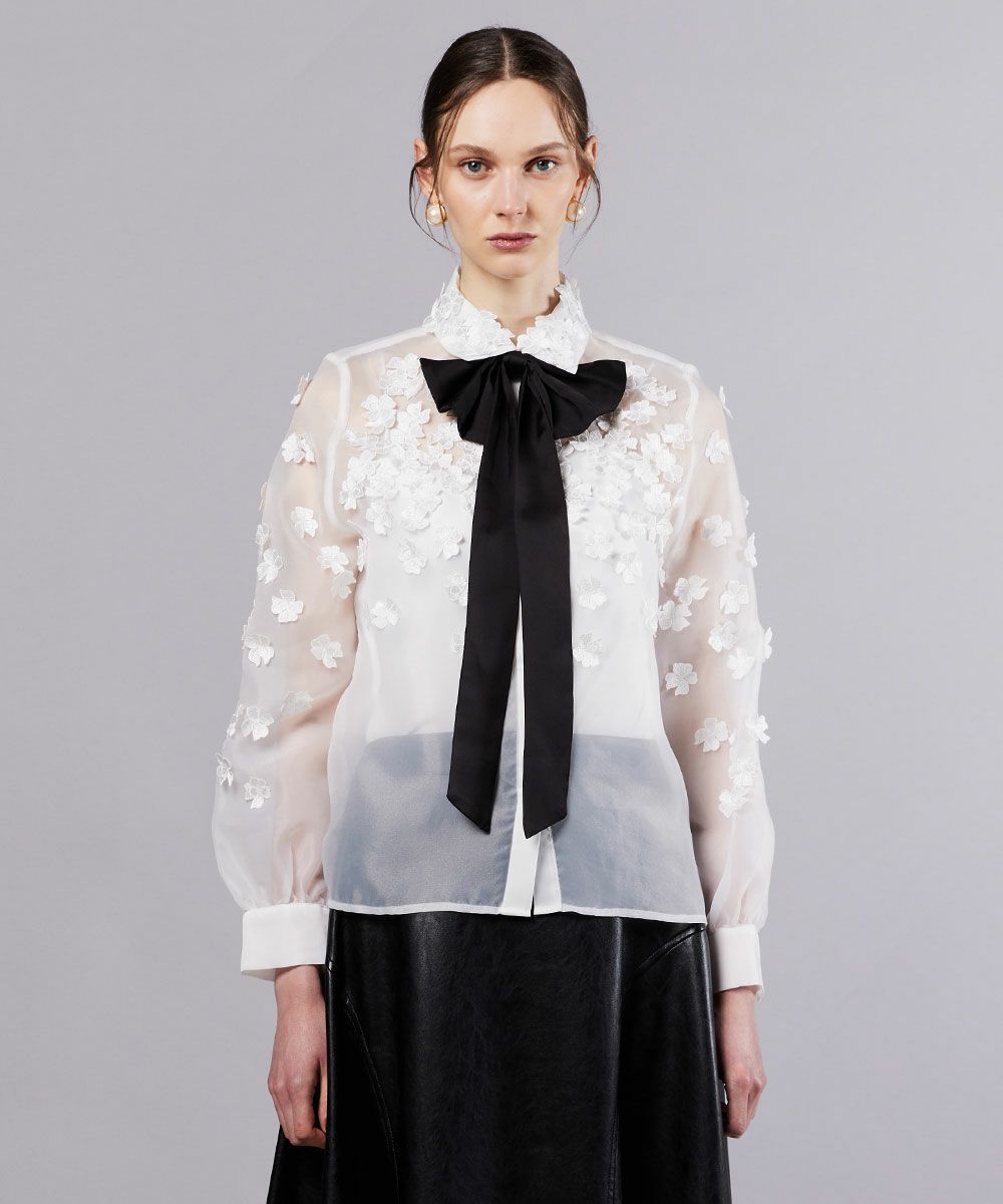 Sov. / オーガンジーフラワーボウタイシャツ TOPS Night STORE