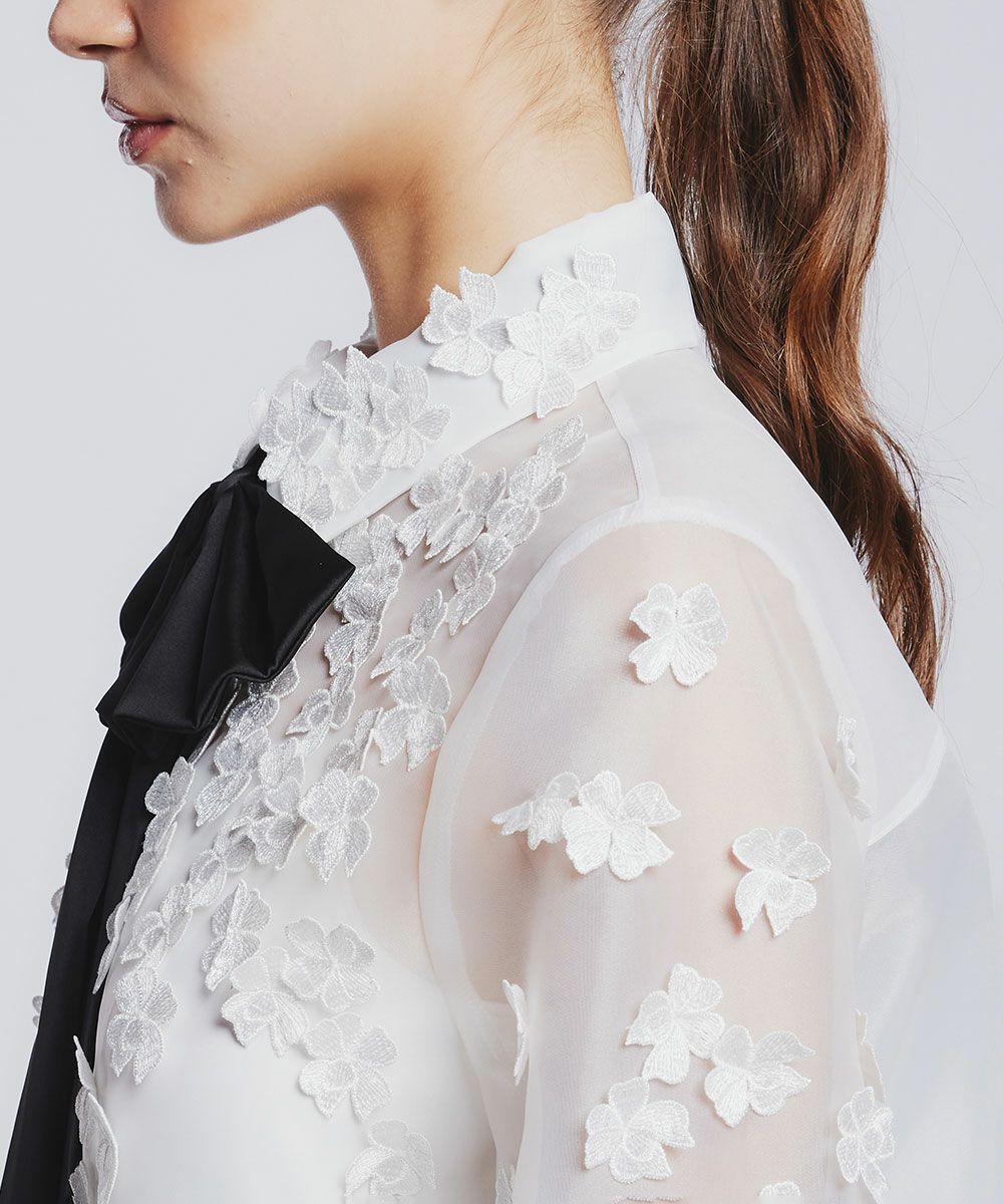 Sov. / オーガンジーフラワーボウタイシャツ TOPS Night STORE