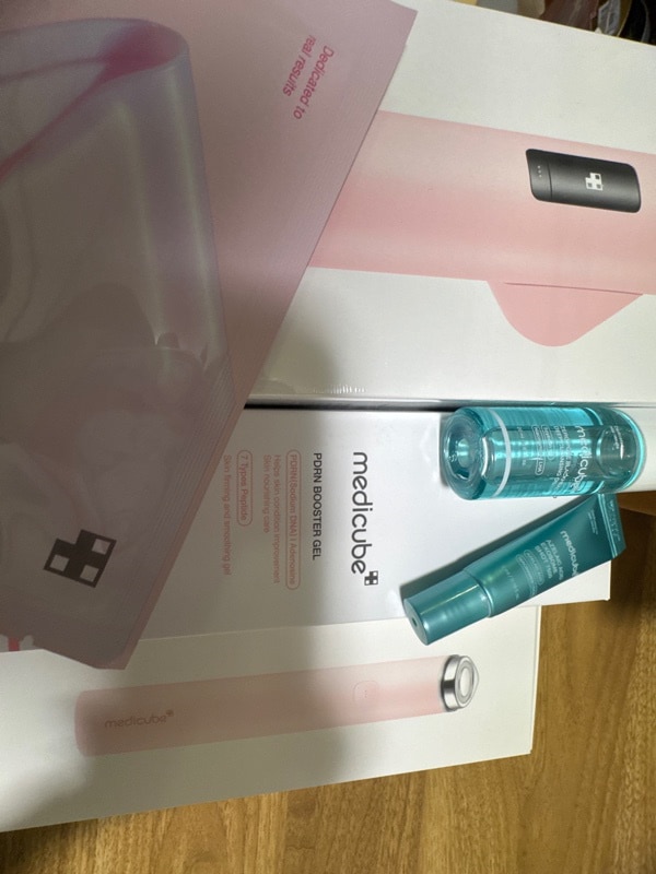 Qoo10] メディキューブ 【公式正品】 ハイフォーカスショットプラ