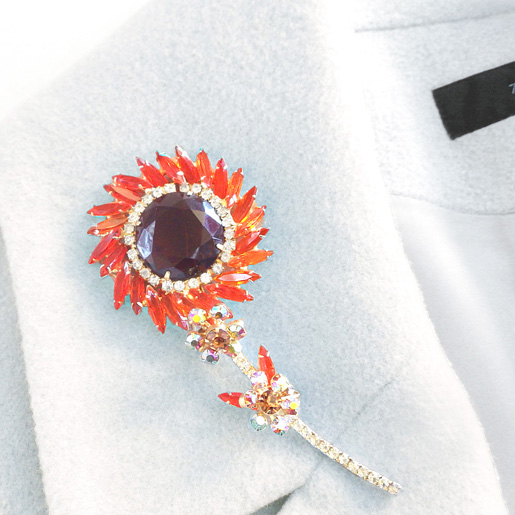 JULIANA | オレンジとブラウンのフラワーブローチ - コスチューム