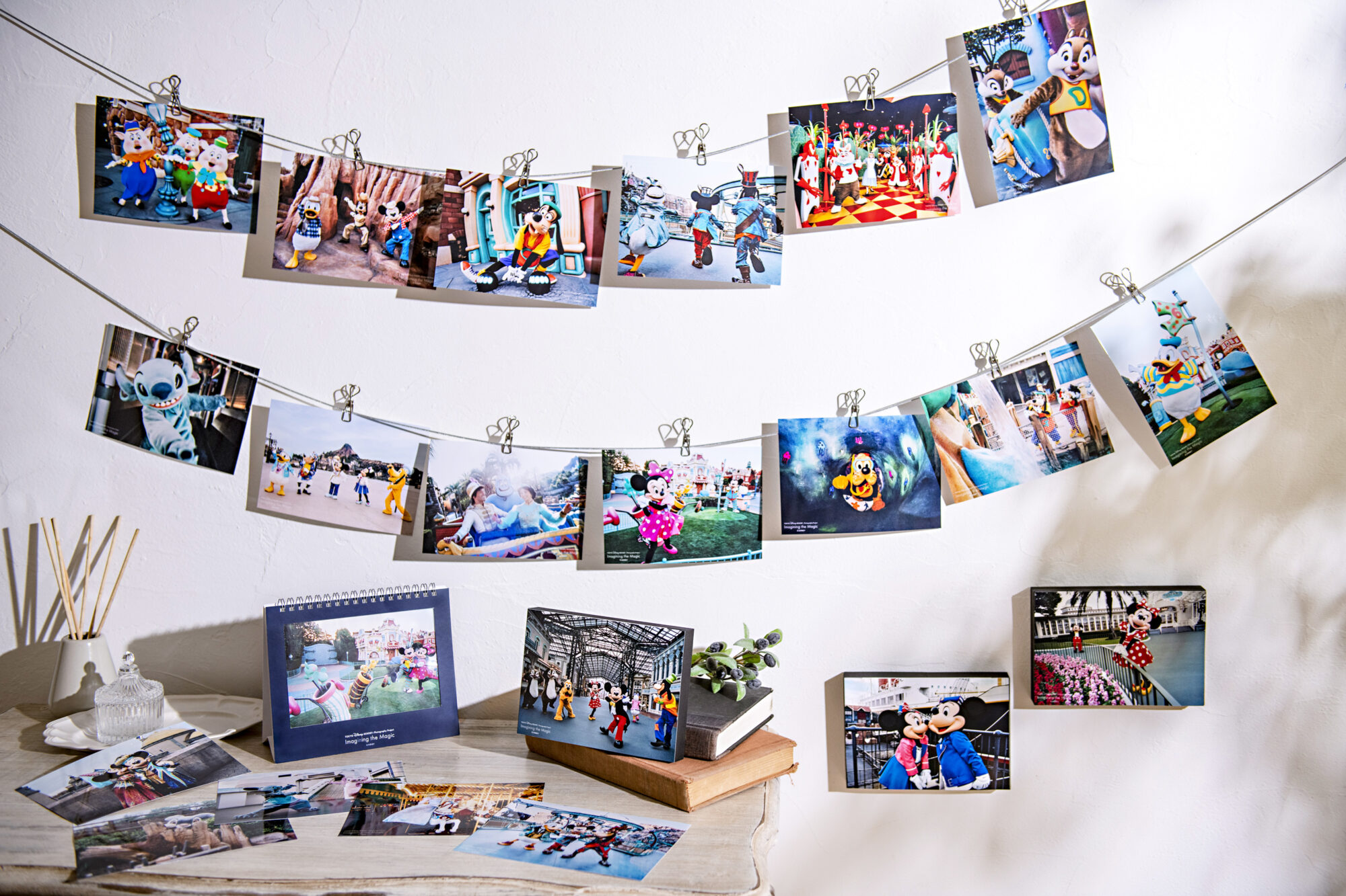 イマジニング・ザ・マジック」撮り下ろしのグッズ第2、3弾が登場