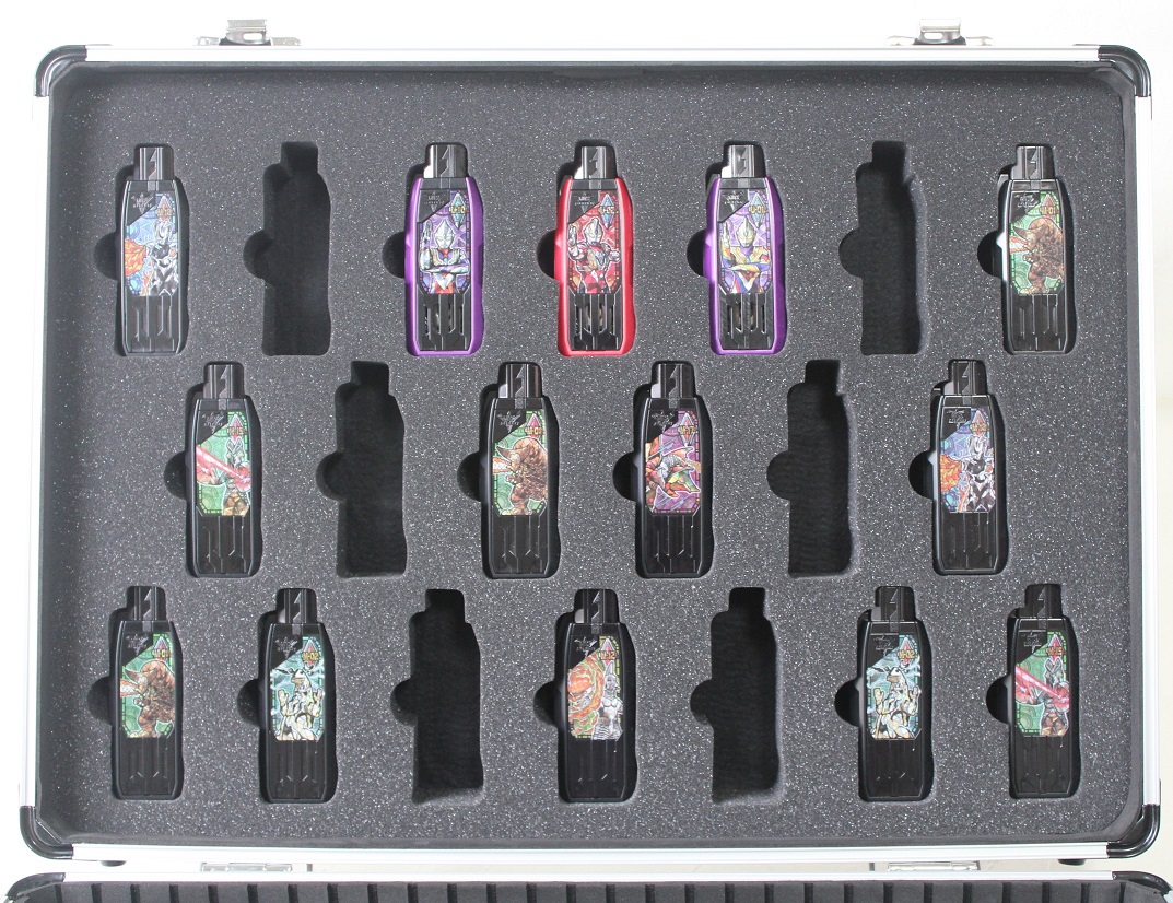 ウルトラマントリガー DXガッツスパークレンス・ガッツハイパーキー