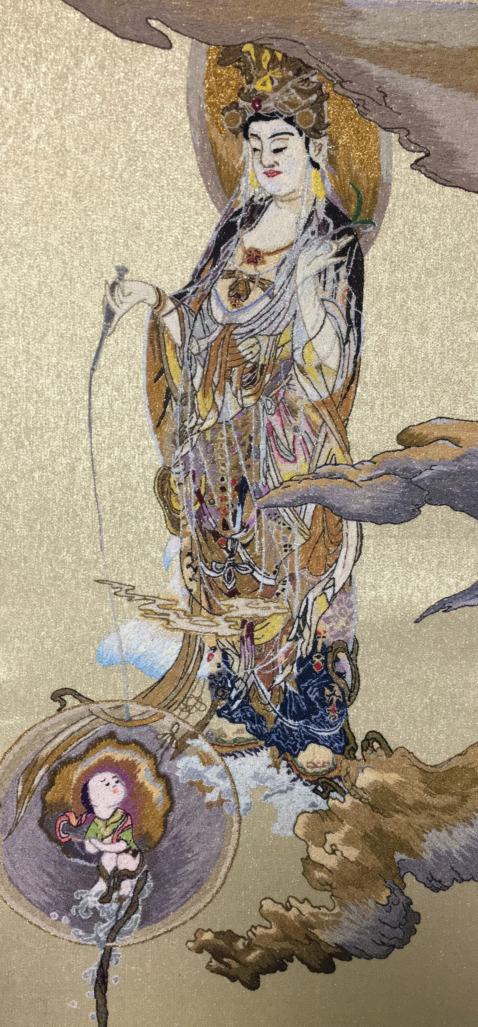 慈母観音刺繍画を制作しました。 – 人は十人十色・仕事は協調と感性