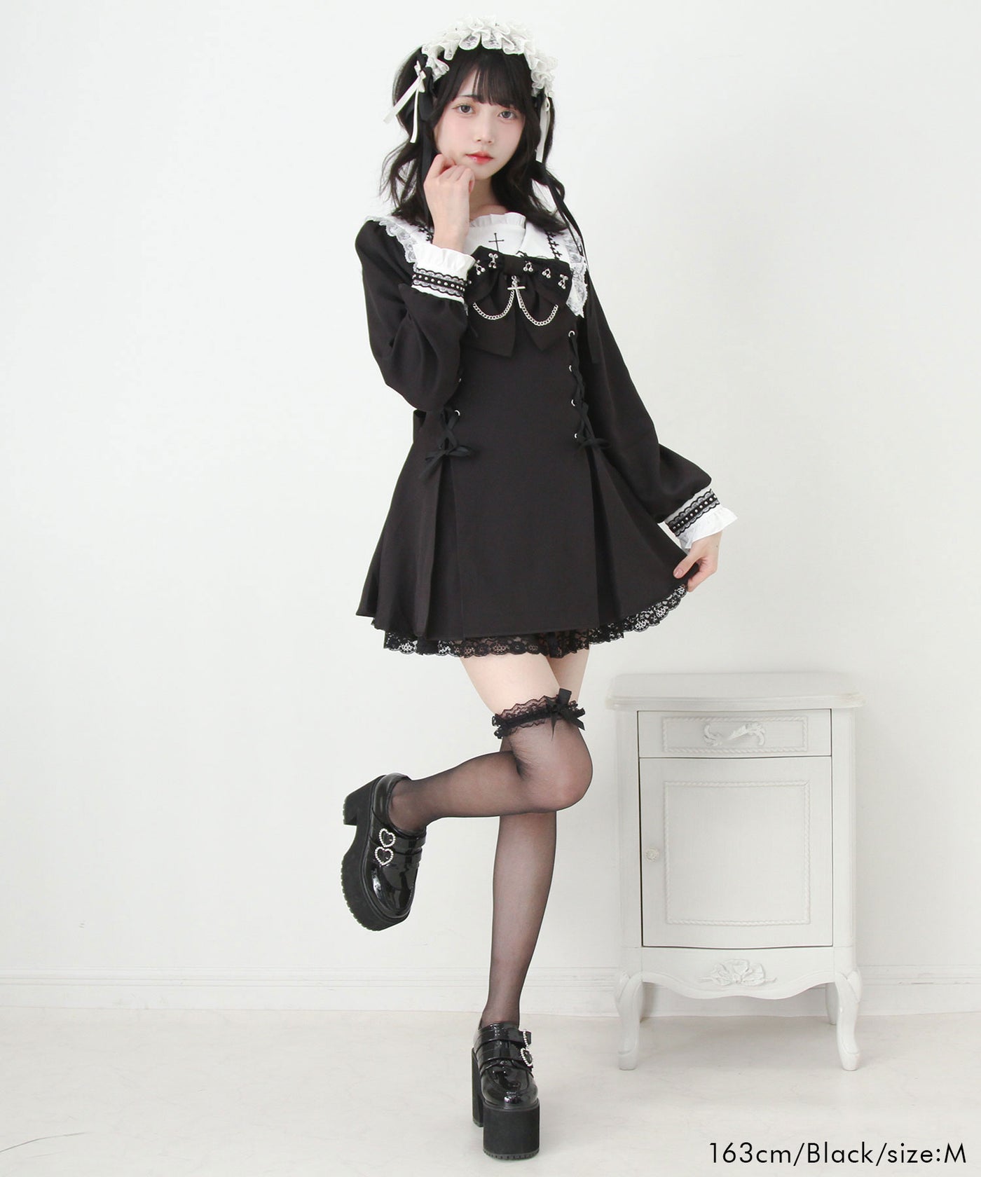 十字架クロススタッズチェーンレースアップフリルセーラーワンピース