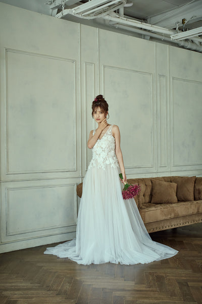 フラワーレース Vネック Aラインドレス（W279）