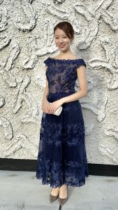 TADASHI SHOJI タダシショージ ブルーエシェルプリーツドレス | 結婚式
