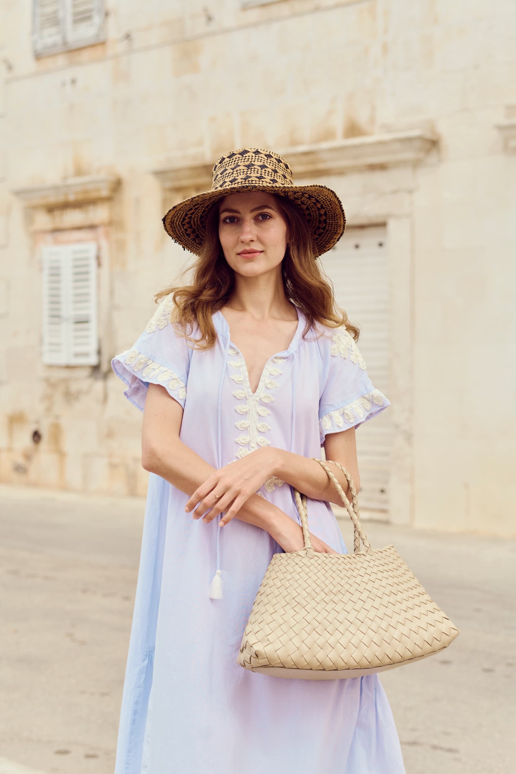 Dragon Diffusion - Santa Croce Big Pearl Woven Leather Bag